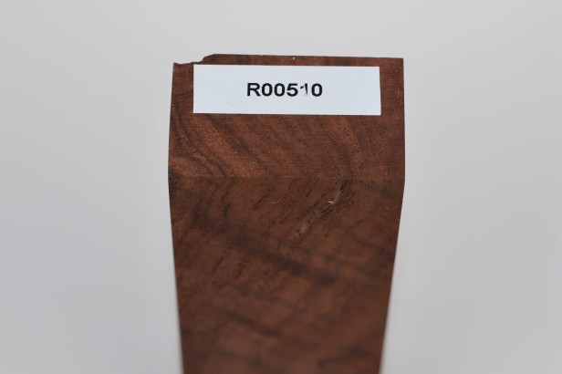 Orzech kalifornijski Claro drewno na rękojeść noża