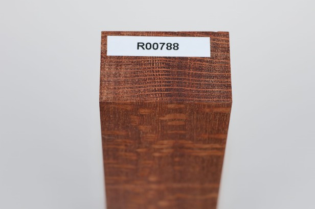 Drewno perłowe Lacewood Leopardwood na rękojeść noża