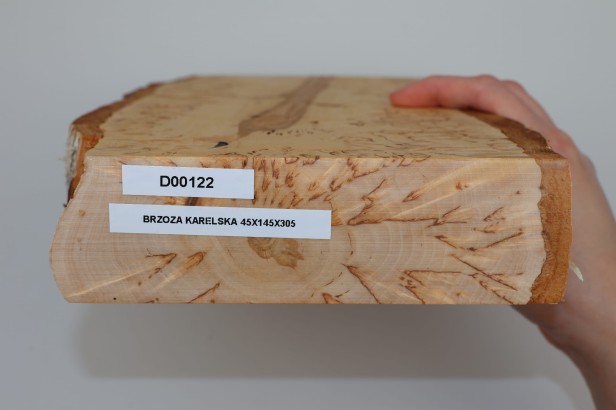 Brzoza Karelska czeczot deska drewniana drewno na rękojeść noża lub biżuterię