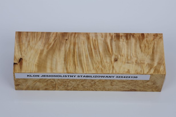 Klon jesionolistny czeczot stabilizowany drewno na rękojeść noża