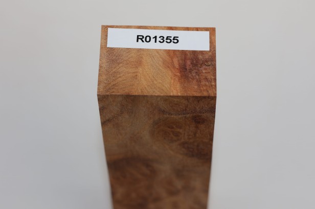 Kamfora czeczot camphor burl drewno na rękojeść noża wood for knifes