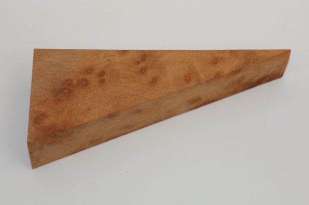 Kamfora czeczot camphor burl drewno na biżuterię wood for jewelry