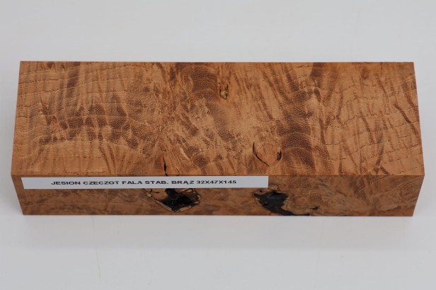 Jesion czeczot fala brązowe stabilizowane drewno na biżuterię