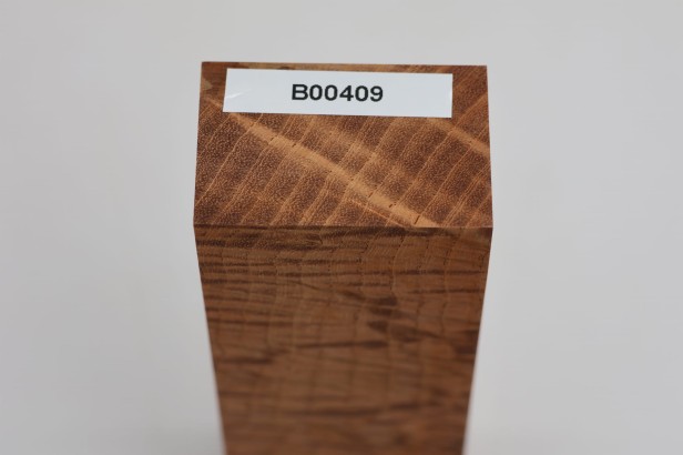 Jesion czeczot fala brązowe stabilizowane drewno na biżuterię