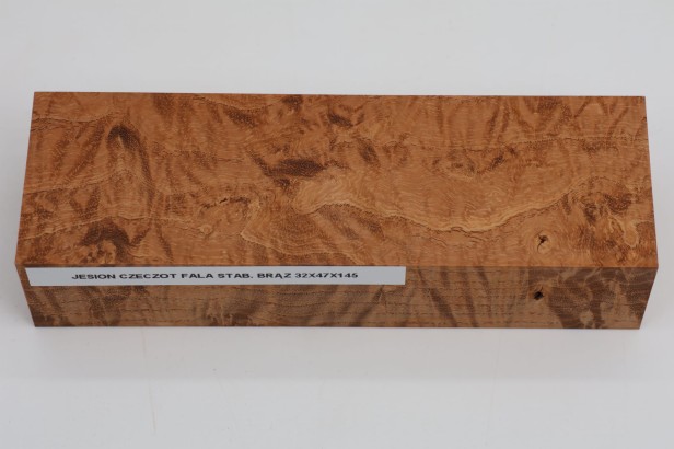 Jesion czeczot fala brązowe stabilizowane drewno na biżuterię